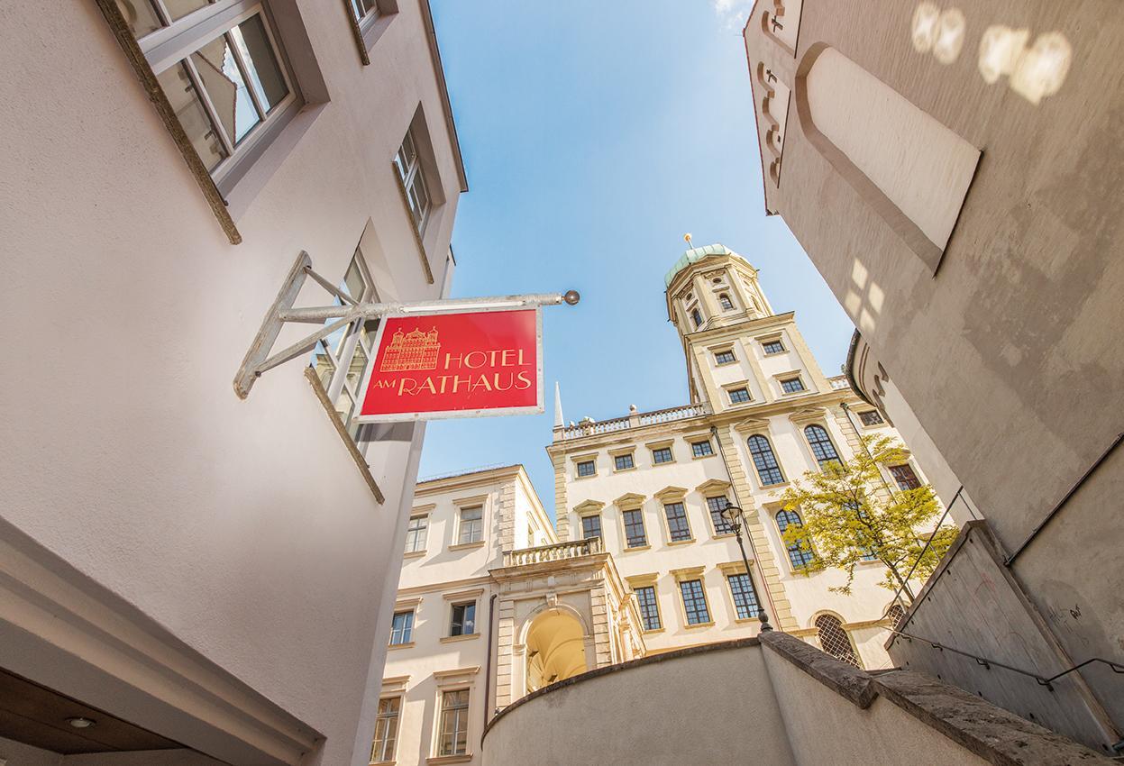 Hotel Am Rathaus Augusta Esterno foto
